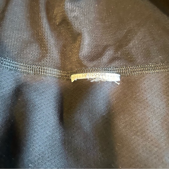 Puma Dry Cell T Shirt with great large logo across the front - Size LARGE - Picture 7 of 9